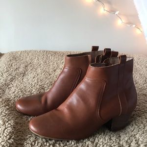 Vintage Brown Booties